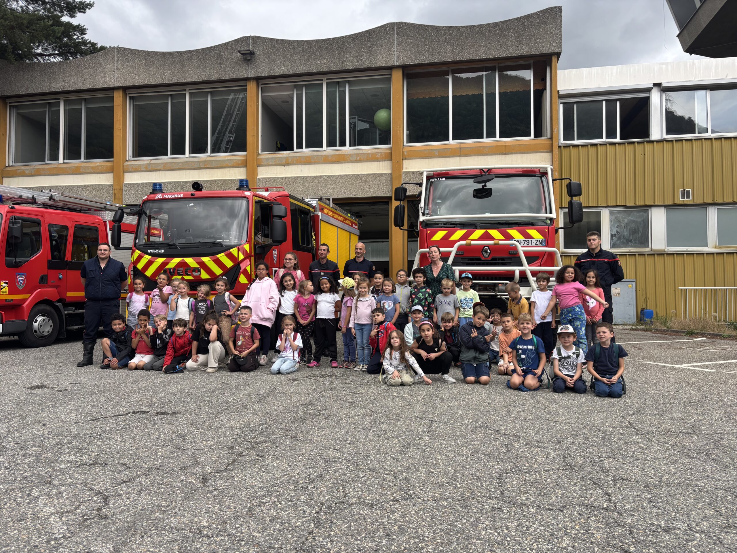 You are currently viewing Les élèves de CP à le découverte des pompiers d&rsquo;Albertville